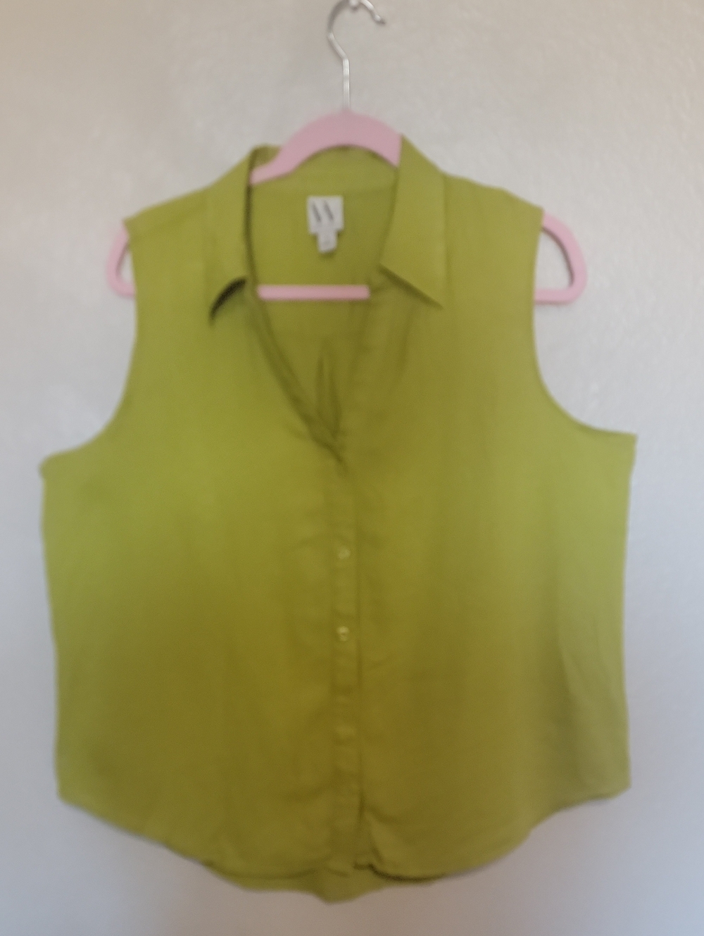 Worthington Sleeveless Button-Front Top in Lime